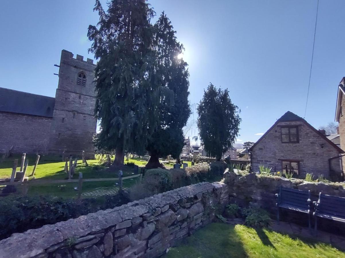 Villa Penybont Barn Llangorse Esterno foto