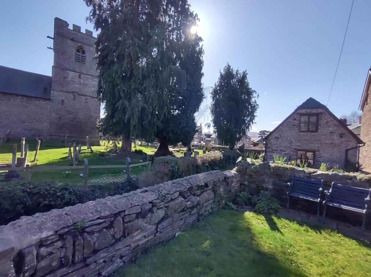 Villa Penybont Barn Llangorse Esterno foto